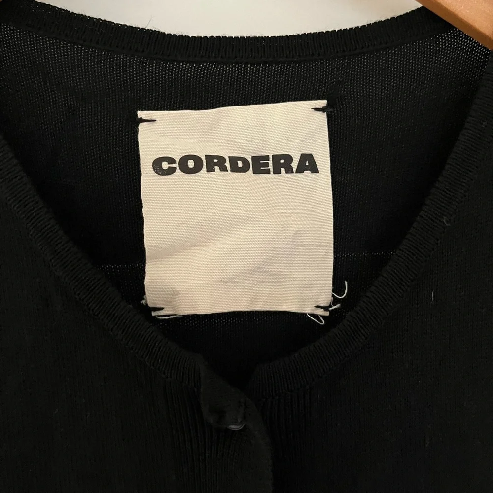 Cordera Black Button Down Sleeveless Top - Picture 2 of 4